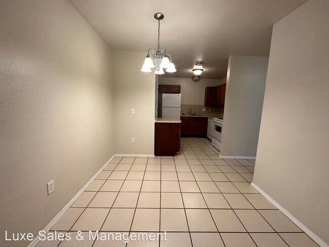Building Photo - 3 br, 2 bath House - 1738 West Palm Place