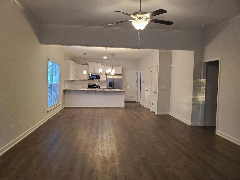 Building Photo - 3064 Stanhope Dr