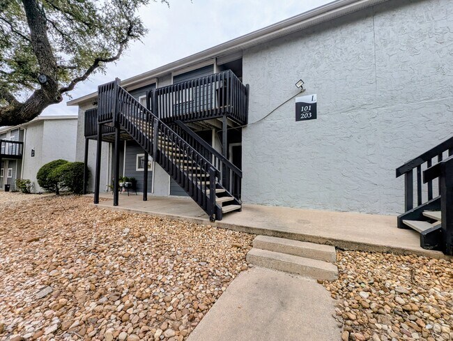 Interior Photo - Grove at Northwest Hills