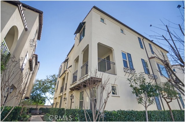 Building Photo - 21406 Dahlia Ct