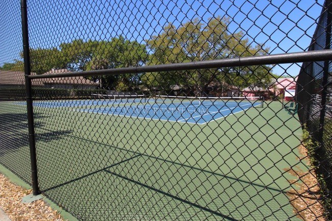 Building Photo - 8233 Cypress Lake Dr