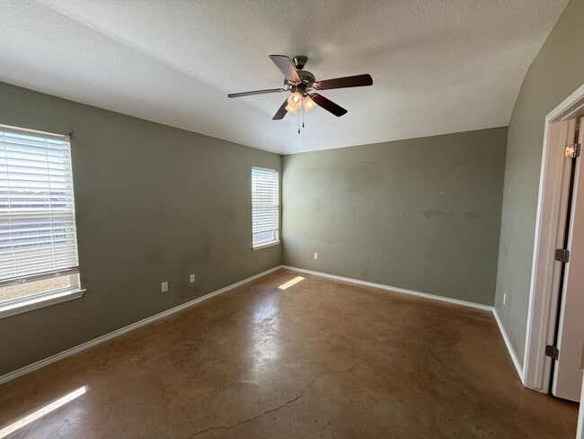 Building Photo - 3202 Rockwall Dr