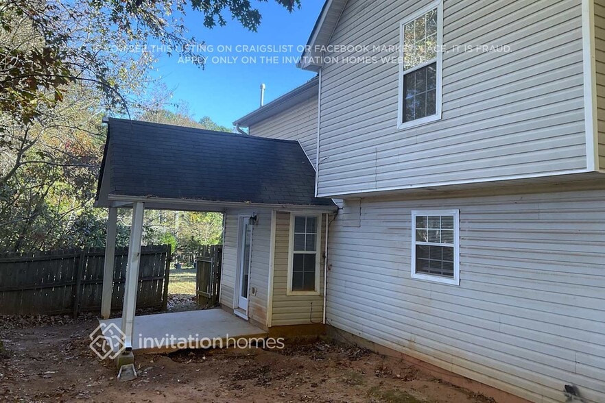 Building Photo - 312 Falls Ct