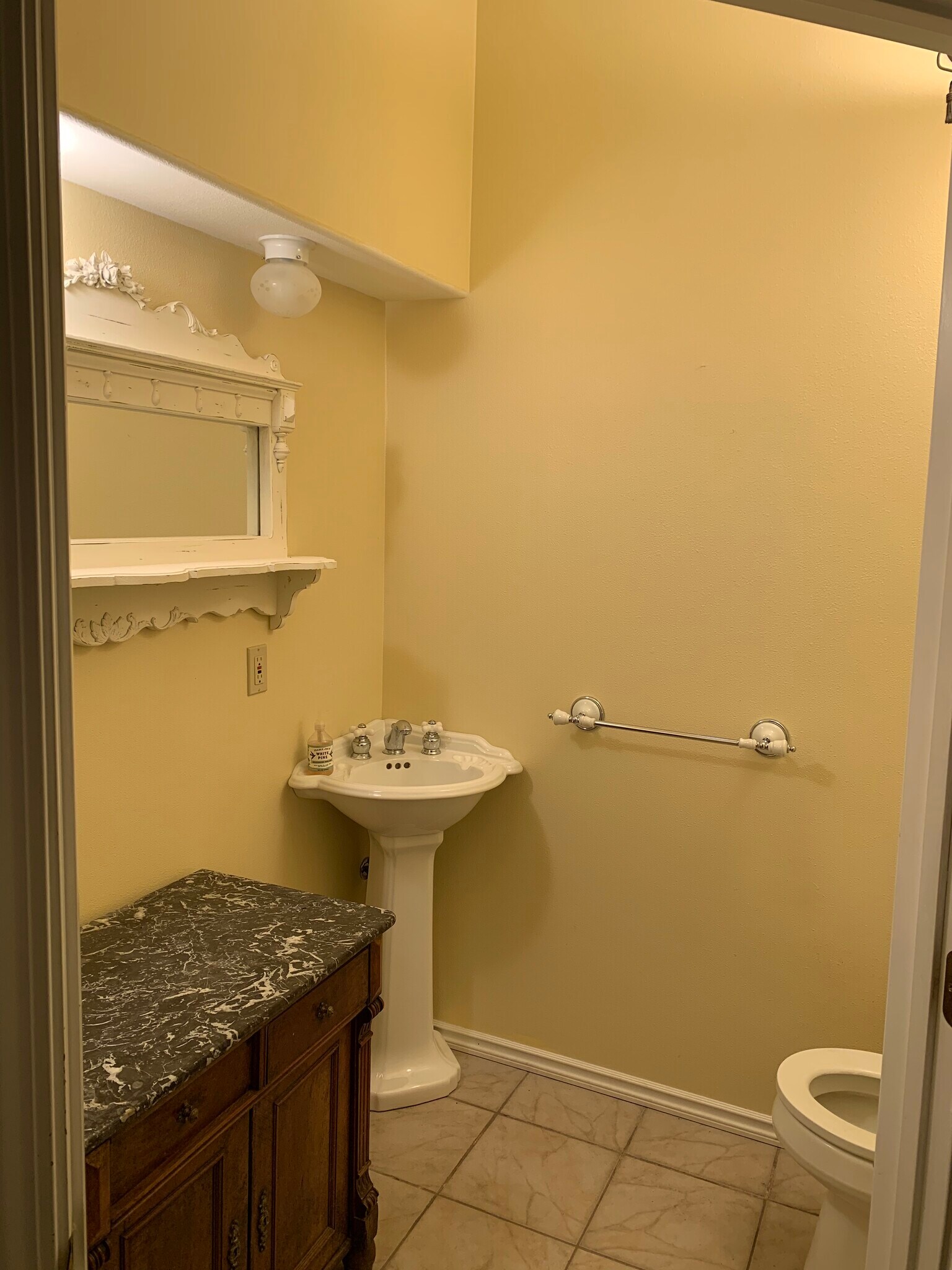 Half bath - 6519 Lazy St SW