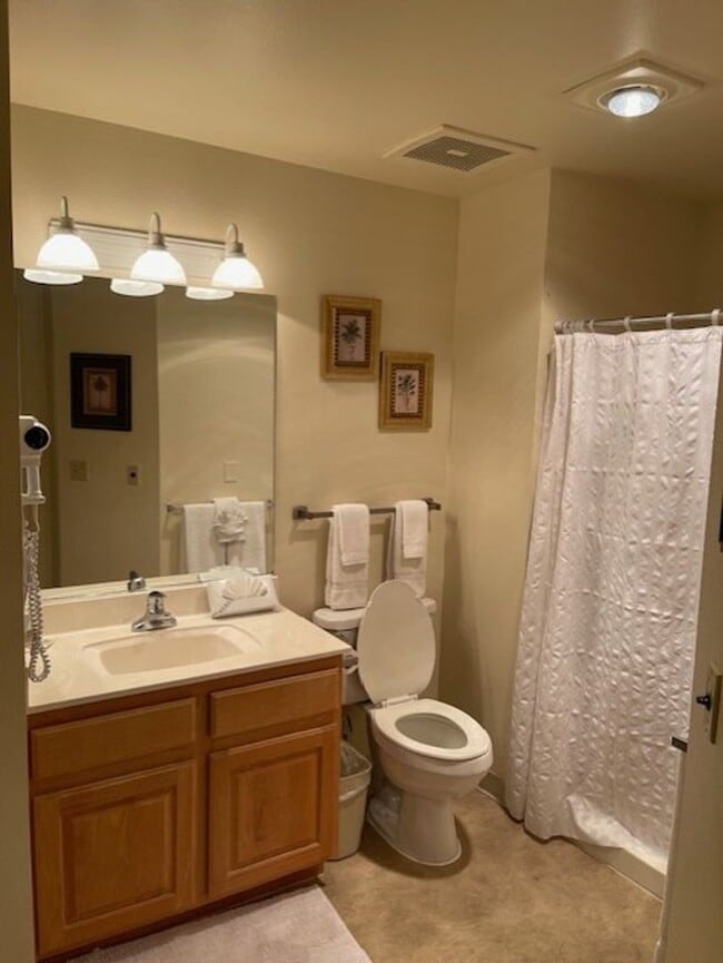 Building Photo - Highland Estates Resorts