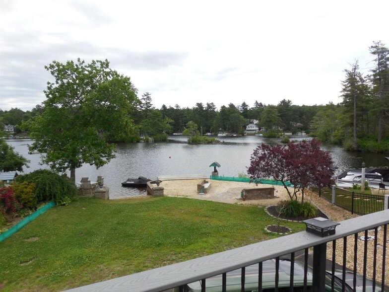 Building Photo - 30 Stickney