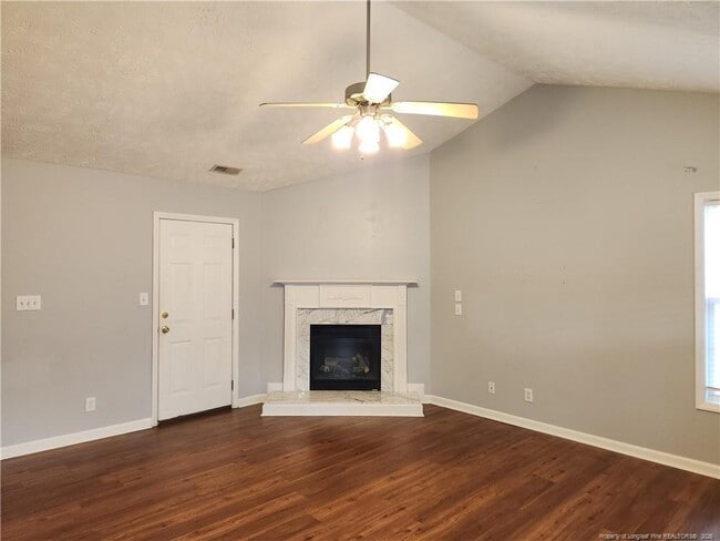 Building Photo - 7720 Redwood Ave