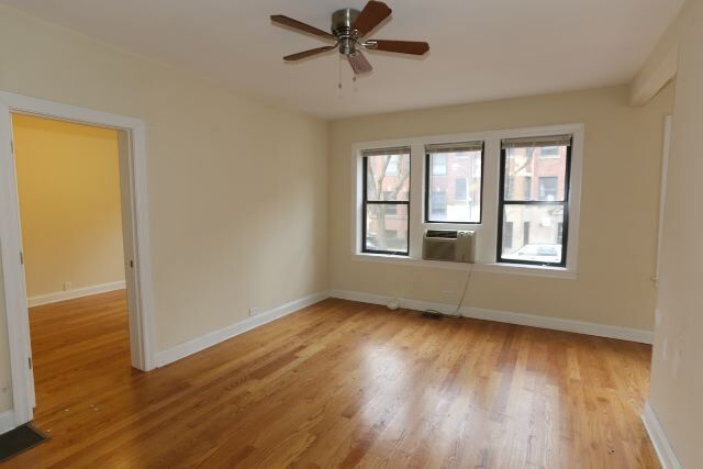 Building Photo - 3731 N Pine Grove Ave