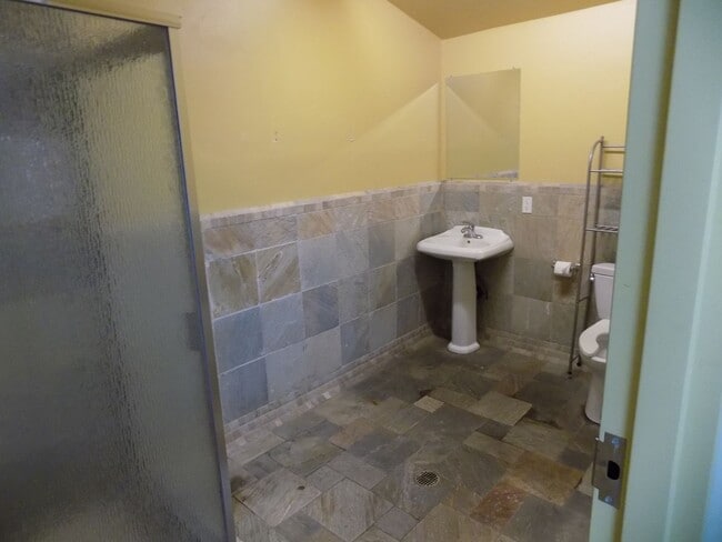 Building Photo - 740 W Foothill Blvd