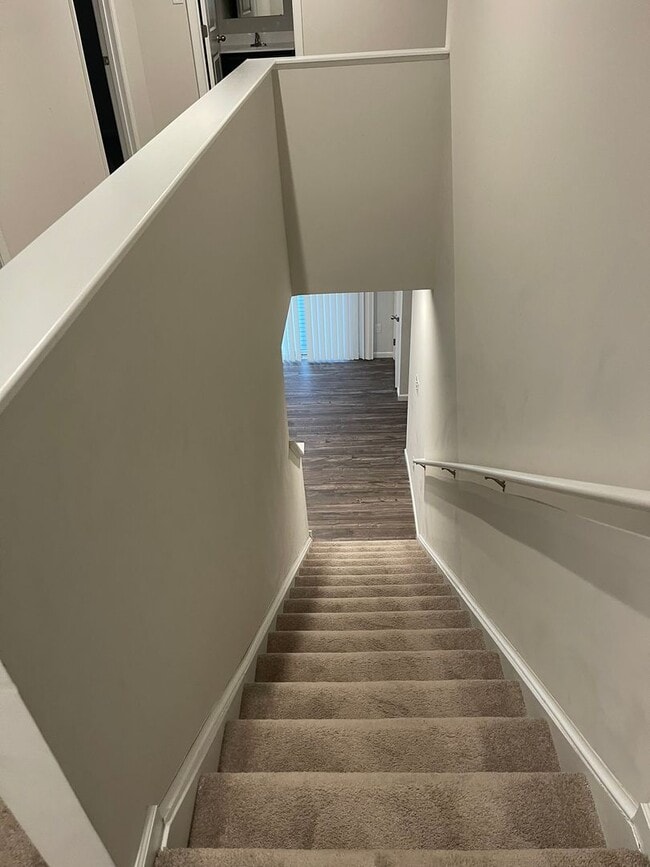 Building Photo - Dover - Clearview Meadow