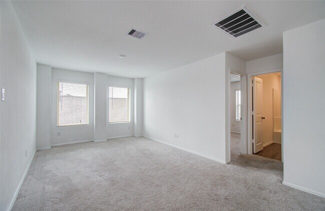 Building Photo - 4226 Iris Jade Dr