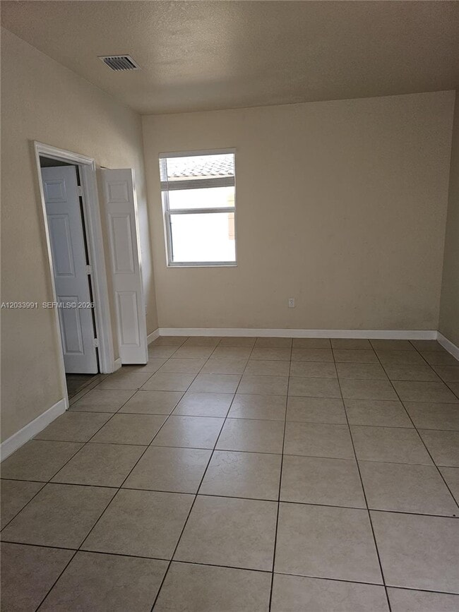 Building Photo - 17066 SW 95th Terrace