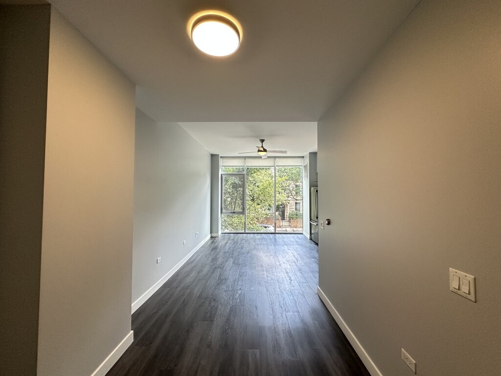 Building Photo - 4334 N Hazel St