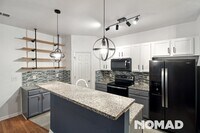 Building Photo - Cozy & Spacious 3BR Townhome in Atlanta