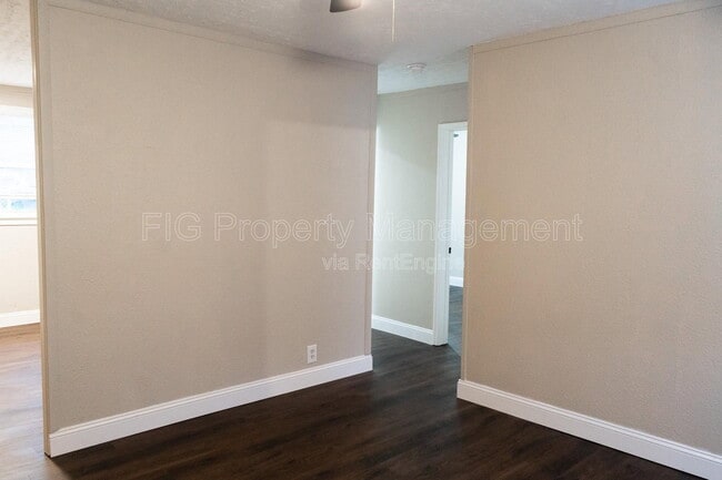 Building Photo - 1414 Chicago Ave