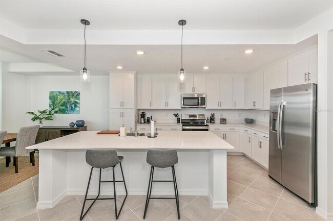 Building Photo - 12140 Wellen Golf St