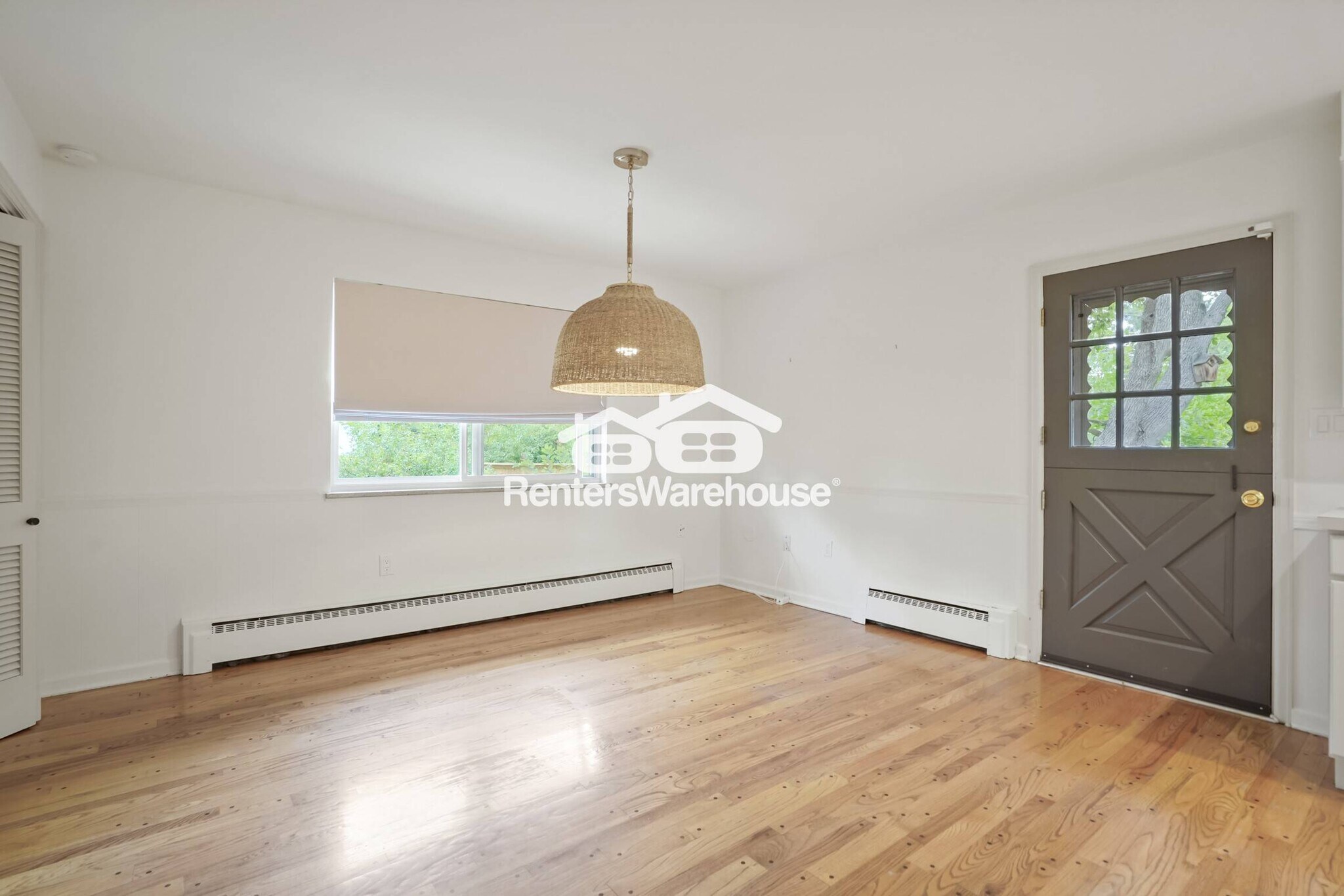 Building Photo - 9189 E Radcliff Ave