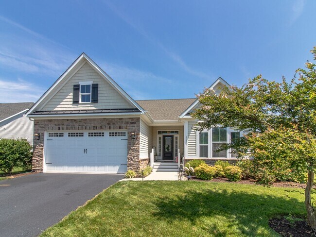 Building Photo - 31832 Carmine Dr