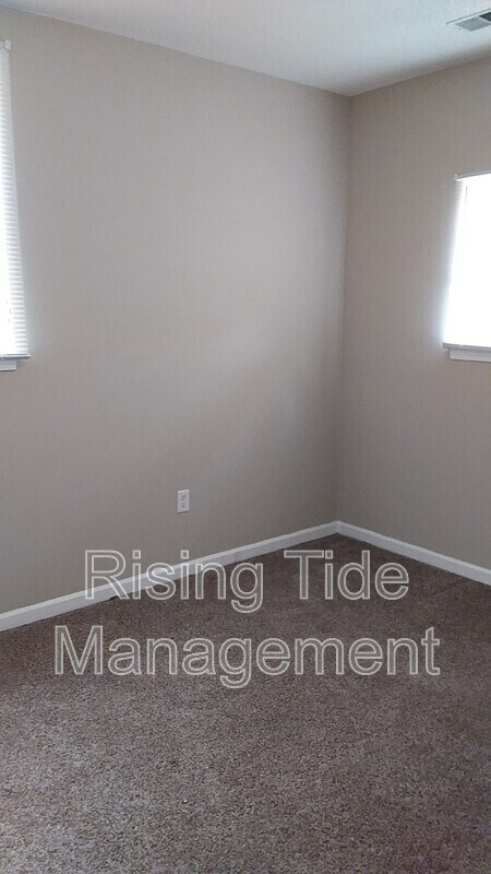 Building Photo - 5502 Mary Munger Rd