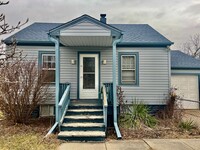 Building Photo - Cozy Home in Machesney Park