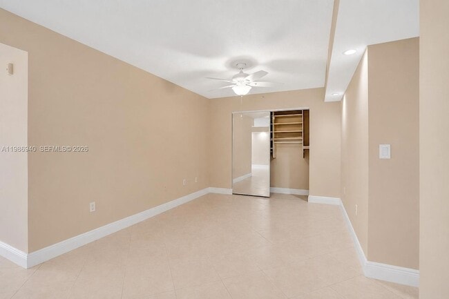 Building Photo - 12547 Imperial Isle Dr
