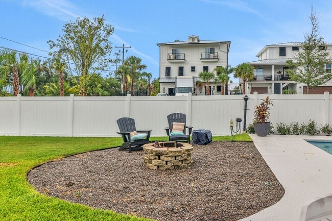 Building Photo - Rental available in Isle of Palms