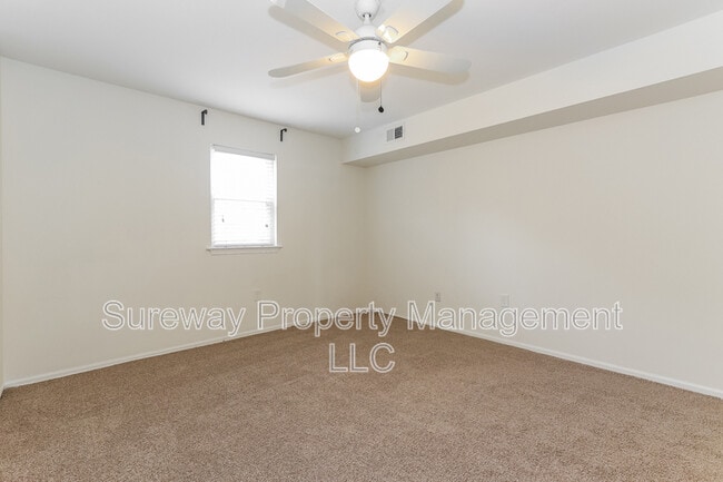 Building Photo - 505 Corinthian Ave