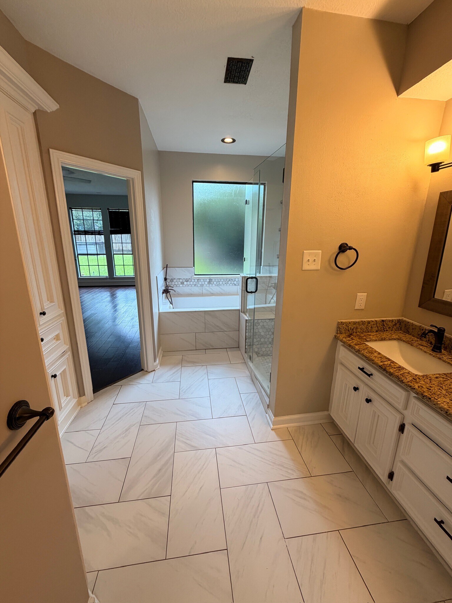Building Photo - 6035 Spring Creek Grove Ln