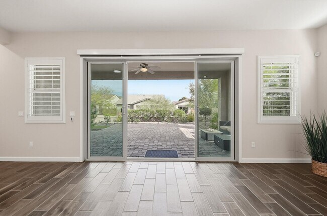 Building Photo - 4897 N 207th Ln