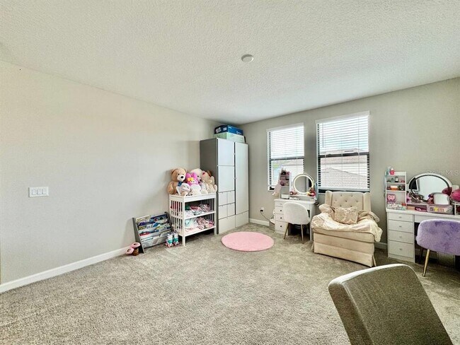 Building Photo - 2854 Hilliard Dr