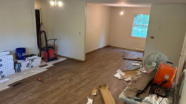 Building Photo - 2919 Beasley Dr