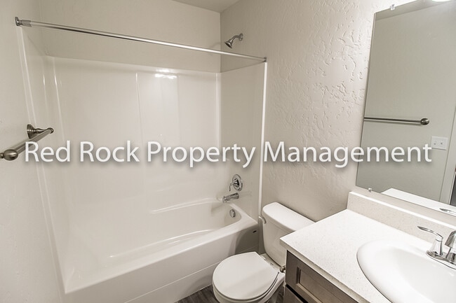 Building Photo - 2616 N Arties Ln