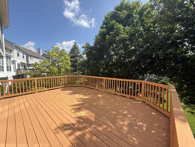 Building Photo - 4875 S Ridgeside Cir