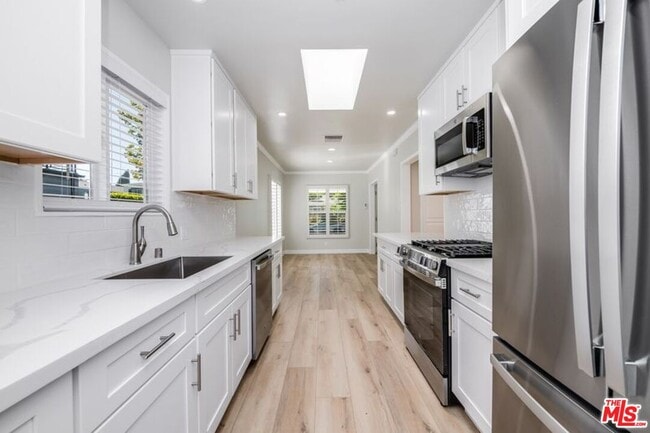 Building Photo - 12530 Stanwood Pl
