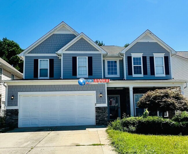 Primary Photo - Large 4-bedroom house in Norcross