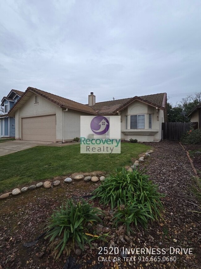 Building Photo - 2520 Inverness Dr