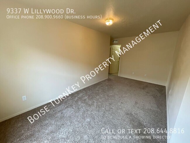 Building Photo - 9337 W Lillywood Dr