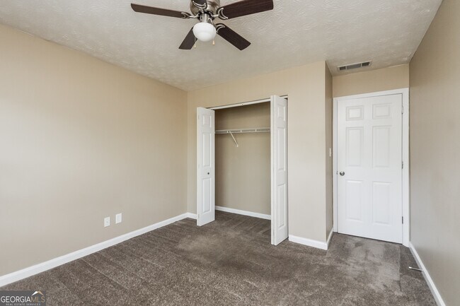 Building Photo - 3848 Centerville Hwy