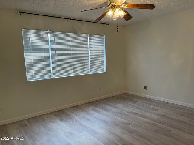 Building Photo - 1023 N Granite Reef Rd