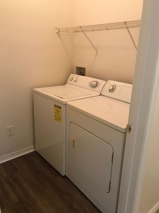 Building Photo - 3621CR#725(75)