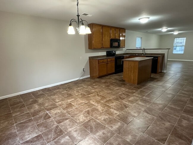 Building Photo - 16812 Wellhouse Dr