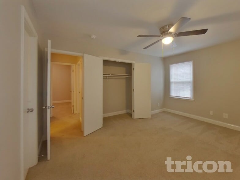 Building Photo - 6809 Cardigan Ave