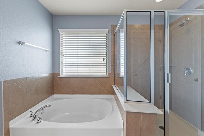 Building Photo - 3600 Kennedy Grace Ln