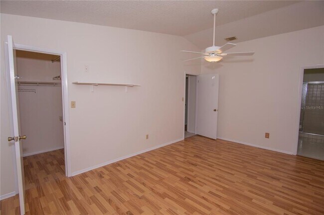 Building Photo - 3068 Autumn Ct