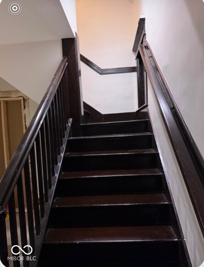 Building Photo - 10540 E 25th St