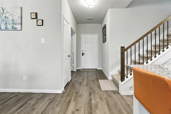 Building Photo - 24727 Allori Ct