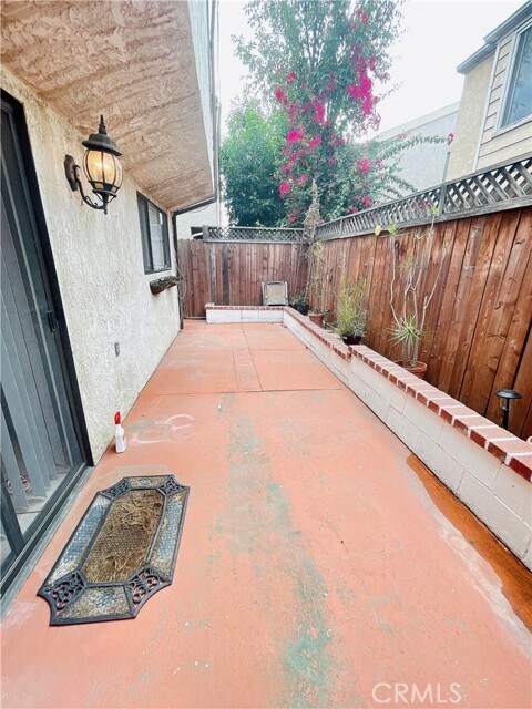 Building Photo - 12922 Royal Palm Cir