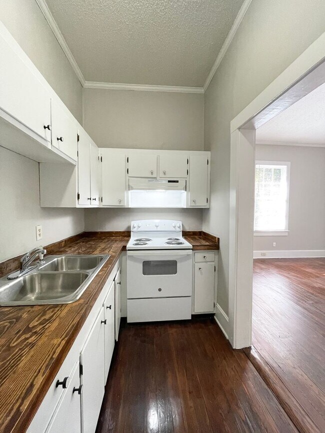 Building Photo - texas943