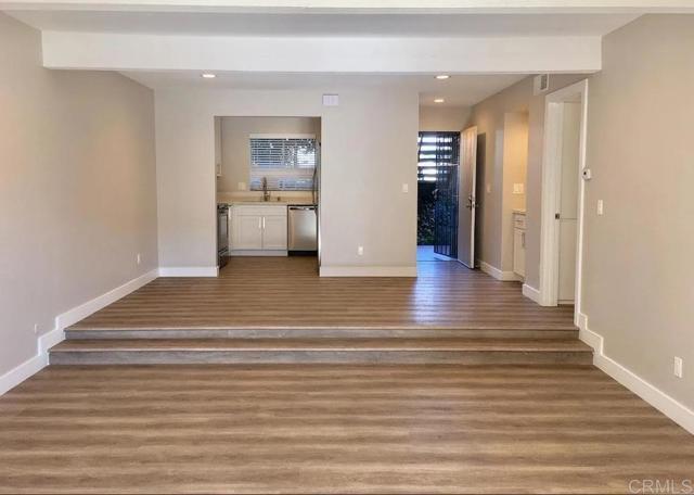 Building Photo - 942 Knoll Vista Dr