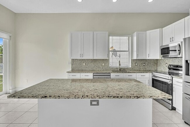 Building Photo - 1688 NW 144th Way